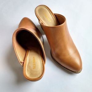 Old Navy Mules Size 6